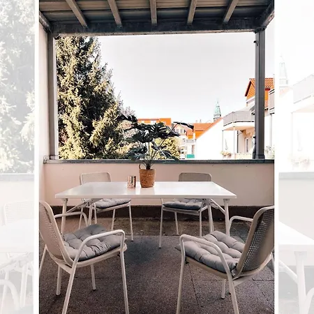 Apartment App 118 *